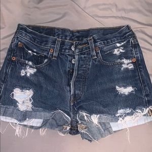 High Waisted Levi Jeans